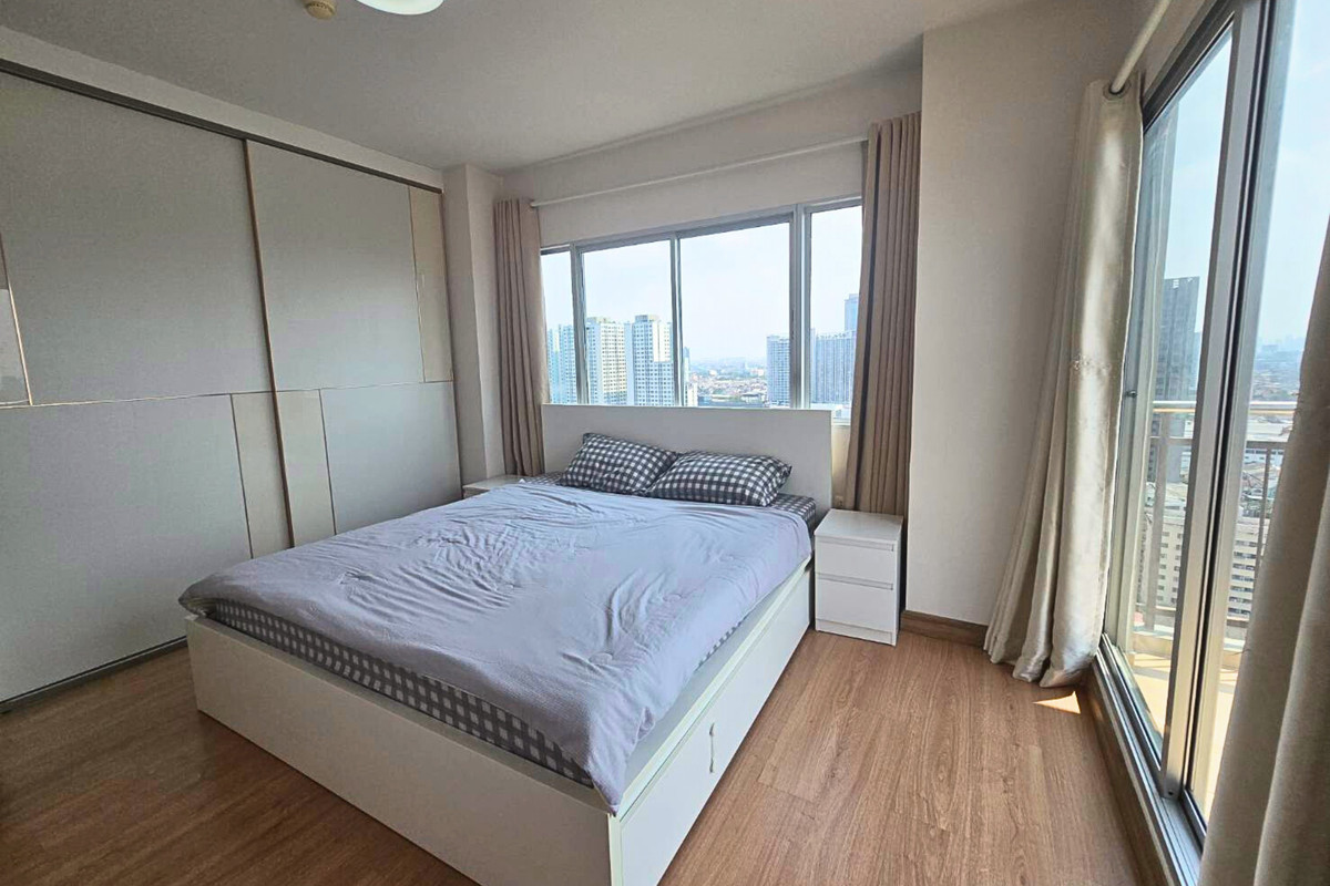 ให้เช่าคอนโดรัตนาธิเบศร์ สนามบินน้ำ พระนั่งเกล้า : ปล่อยเช่าห้องใหญ่ 2 นอน 2 น้ำ ขนาด 76 ตรม 2 ระเบียง วิวเมือง เฟอร์เครื่องใช้ไฟฟ้า ครบครัน เข้าอยู่ทันที