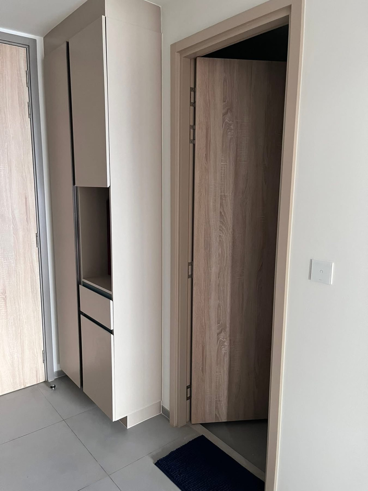 For RentCondoRatchathewi,Phayathai : ✅Big room, hard to find ✅ Condo XT Phayathai XT Phayathai XT Phayathai (BTS Phayathai)