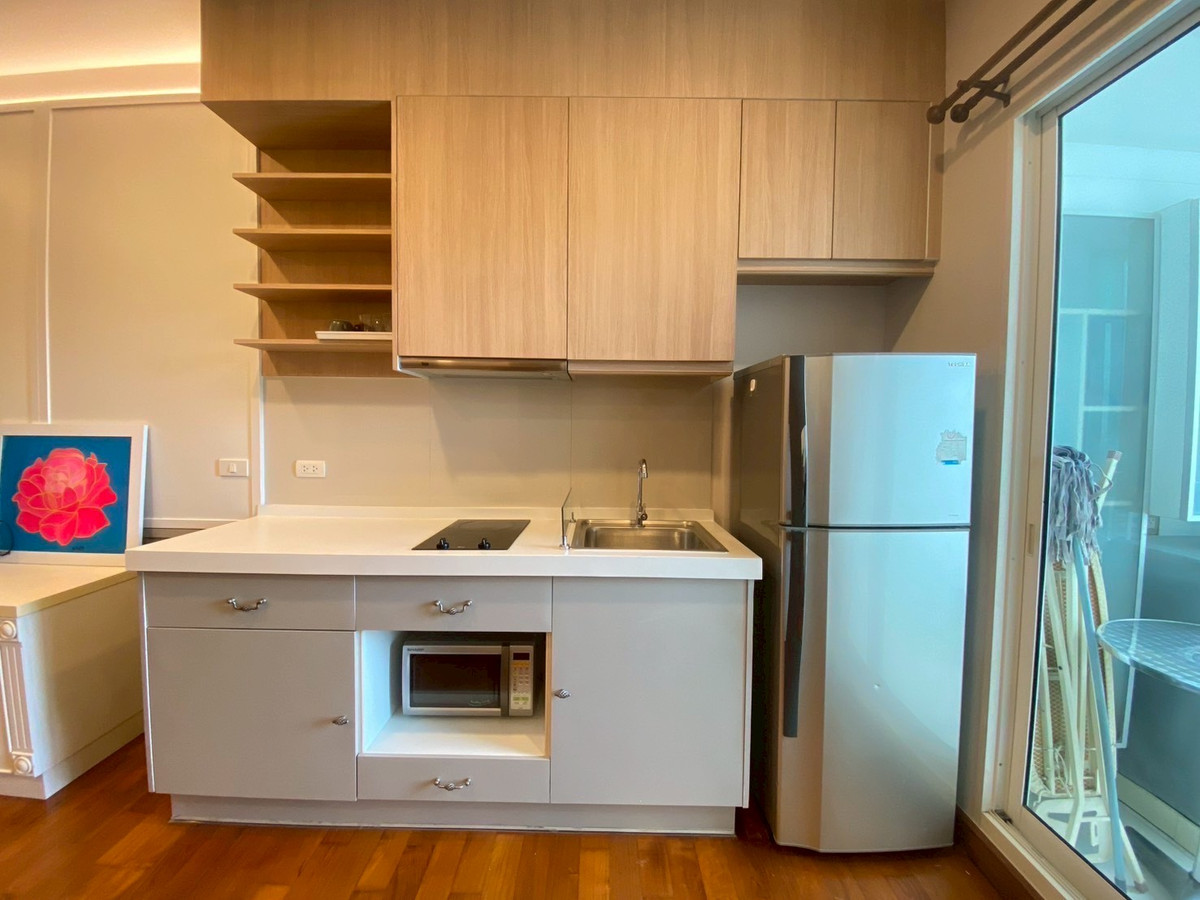 For RentCondoSathorn, Narathiwat : Ivy Sathorn 10 (Ivy Sathorn 10) (1bed1bath 40sqm)