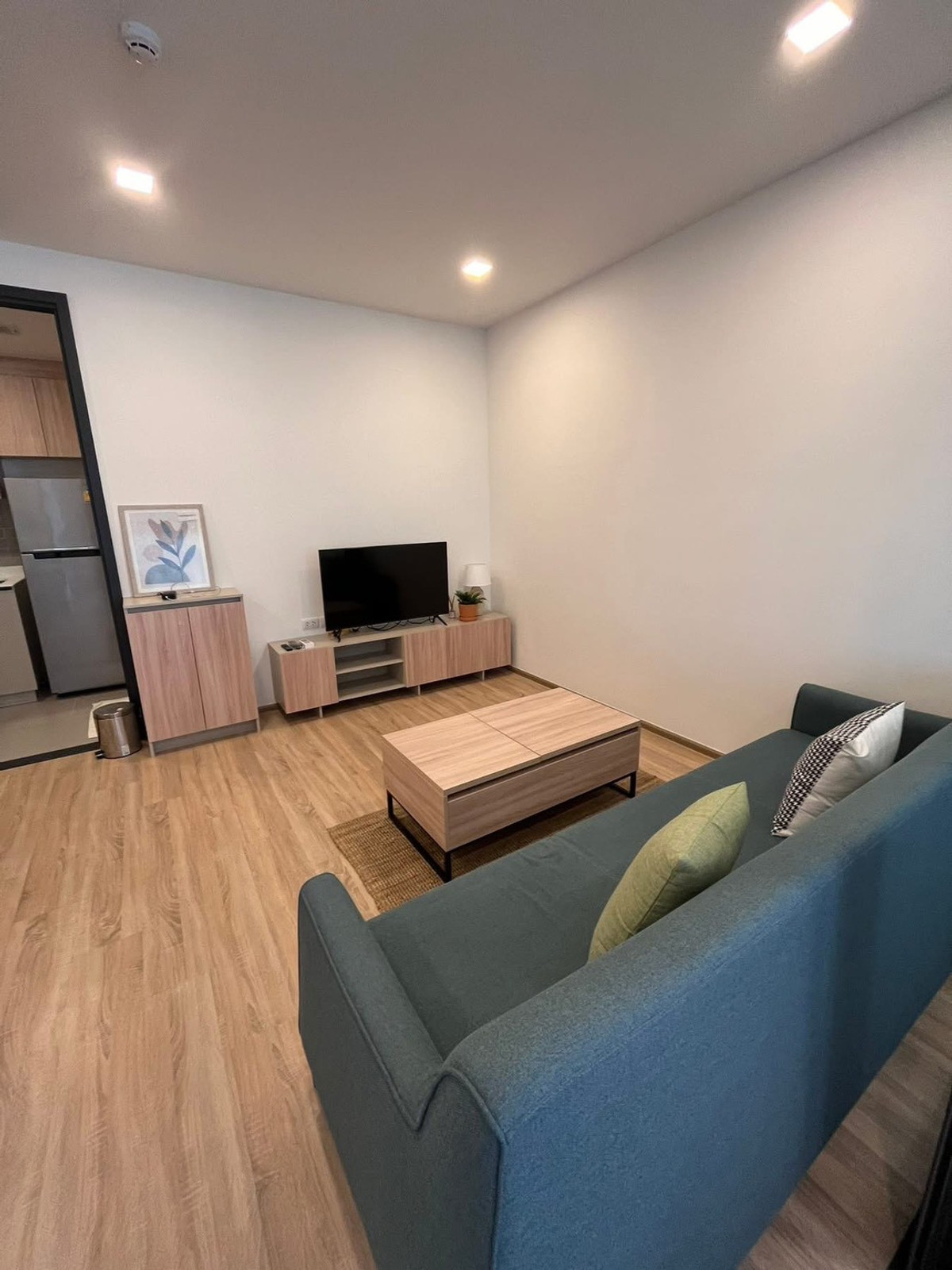 For RentCondoRatchathewi,Phayathai : ✅ Spacious 46 sq.m. Brand New Unit at XT Phayathai – Best Value Rental in the Building | Steps from BTS Phaya Thai ✅