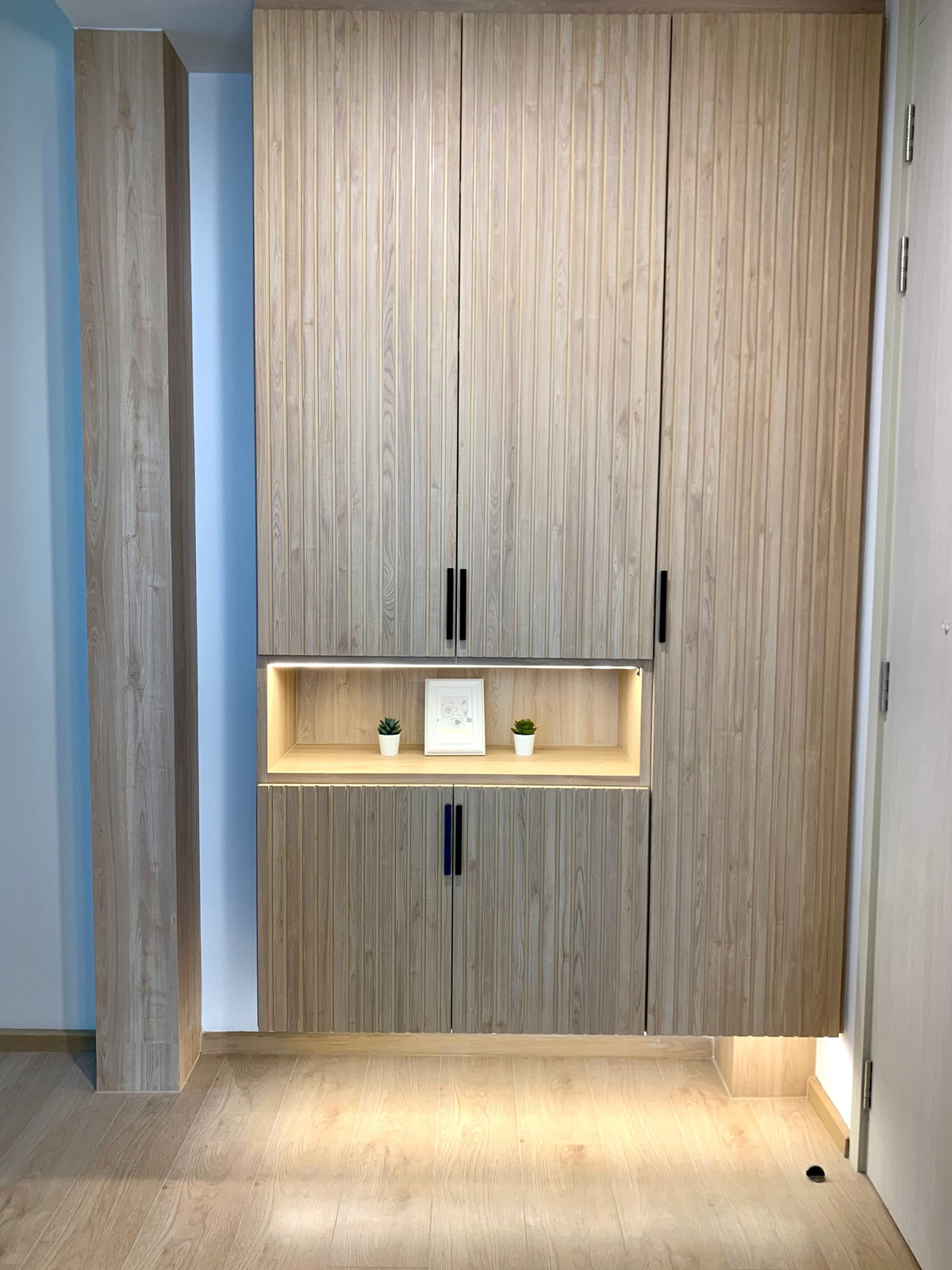 For RentCondoSukhumvit, Asoke, Thonglor : For rent! Noble Recole Duplex, rare room, Asoke area, high floor, 60 sq m, fully furnished.