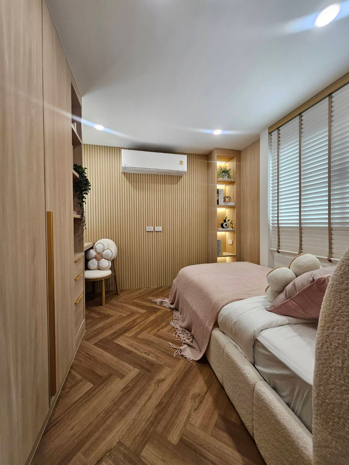 ขายบ้านลาดพร้าว101 แฮปปี้แลนด์ : บ้านเดี่ยว ลาดพร้าว 115 / 3 ห้องนอน (ขาย), Detached House Lat Phrao 115 / 3 Bedrooms (FOR SALE) BZD144