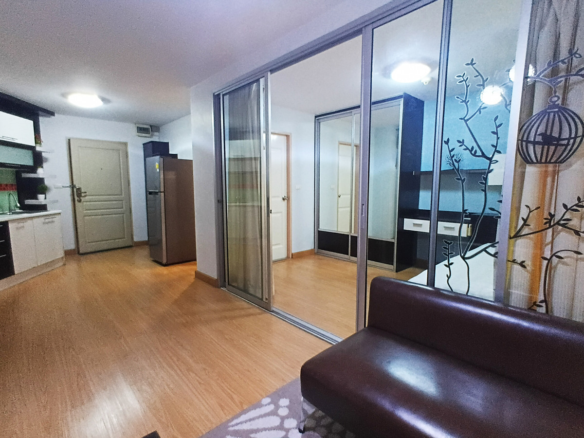 CondoRattanathibet, Sanambinna : [FOR SALE/RENT] 2BR Corner Unit @ The Fifth Avenue Ratchada-Wongsawang | 0m from MRT Tiwanon Intersection