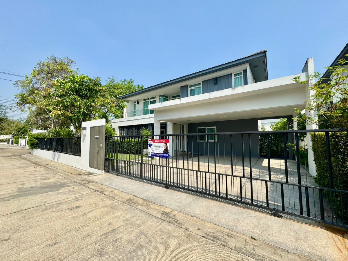 For SaleHouseRama5, Ratchapruek, Bangkruai : Urgent sale!! Manthana Village, Ratchaphruek Road, 4 bedrooms, corner house, large size.