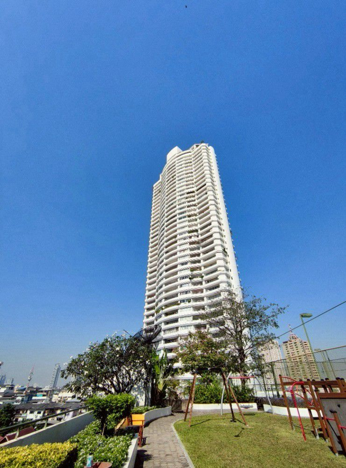 ให้เช่าคอนโดวงเวียนใหญ่ เจริญนคร : ให้เช่าคอนโดสายชลแมนชั่น ขนาด 339 ตรม.แขวงคลองสาน กรุงเทพ(รหัสทรัพย์TC6-0126)