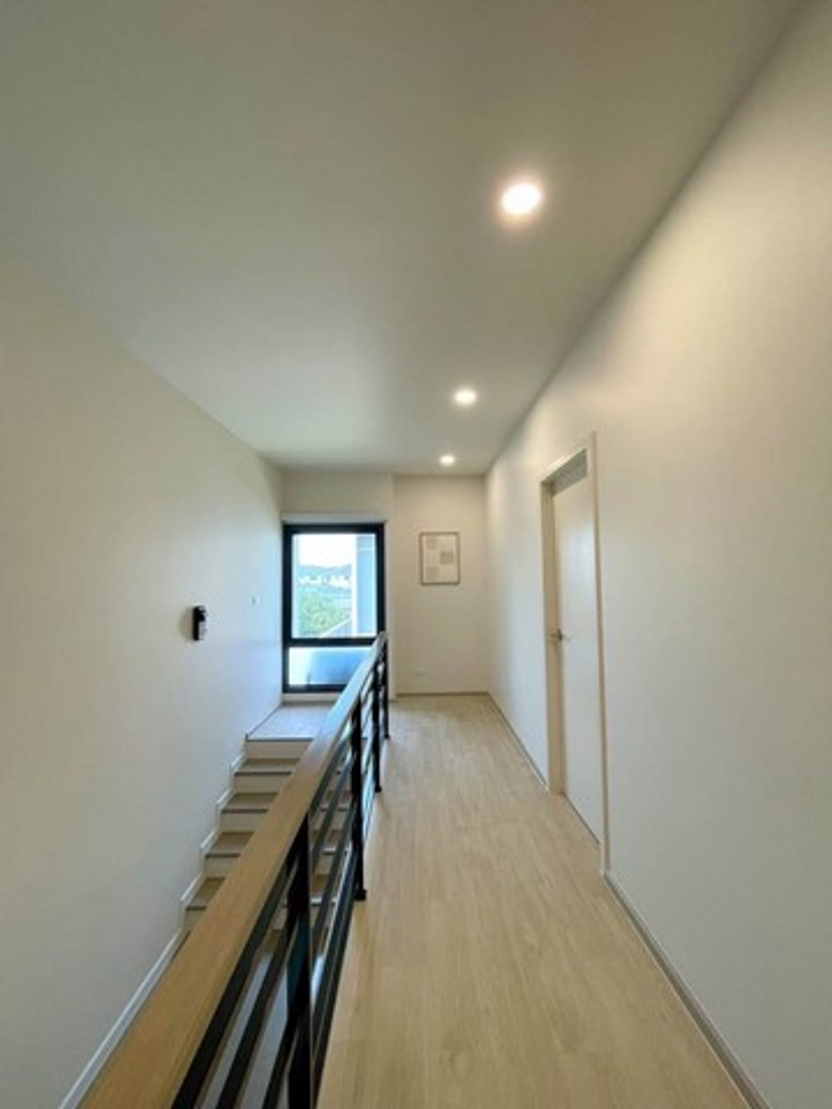 ให้เช่าบ้านสมุทรปราการ สำโรง : HR3246ให้เช่าบ้านเดี่ยวหรู หลังมุม ติดถนนหลัก – โครงการ พิมนารา ศรีนครินทร์-บางนา บ้านใหม่ เฟอร์ครบ พร้อมเข้าอยู่