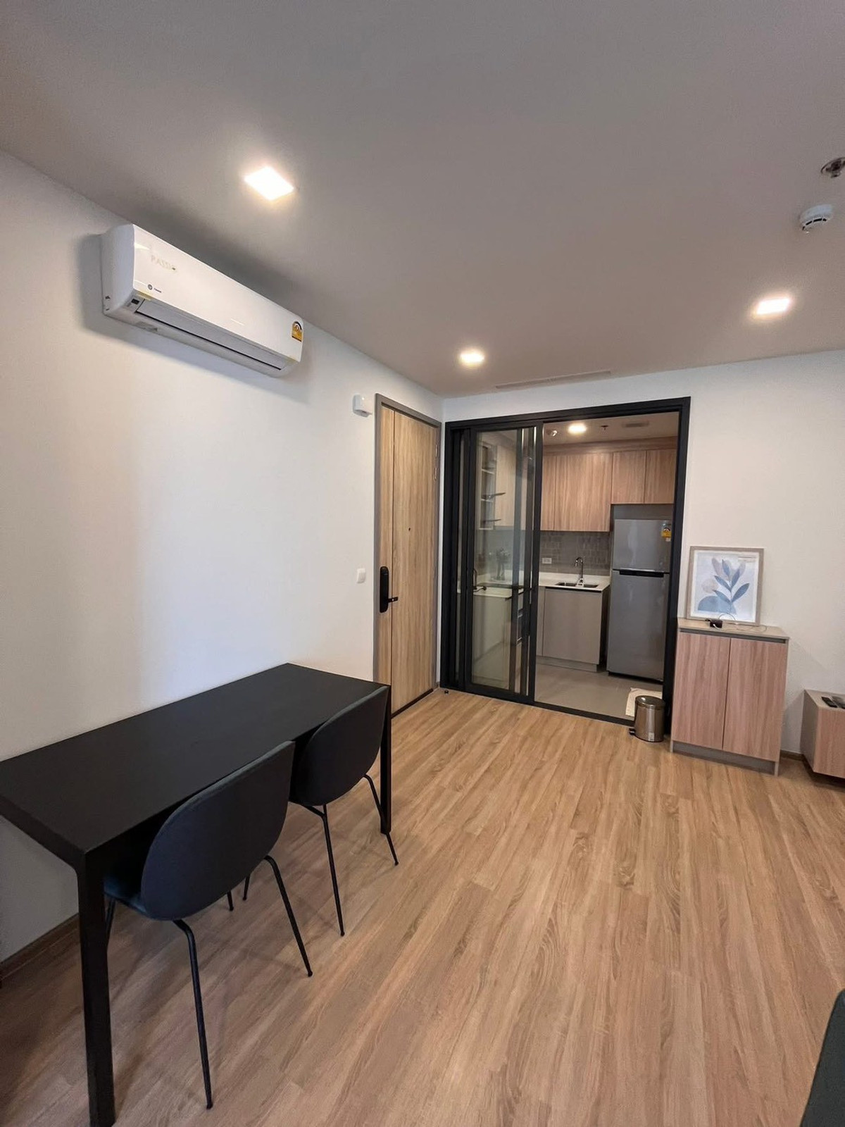 For RentCondoRatchathewi,Phayathai : ✅ Spacious 46 sq.m. Brand New Unit at XT Phayathai – Best Value Rental in the Building | Steps from BTS Phaya Thai ✅