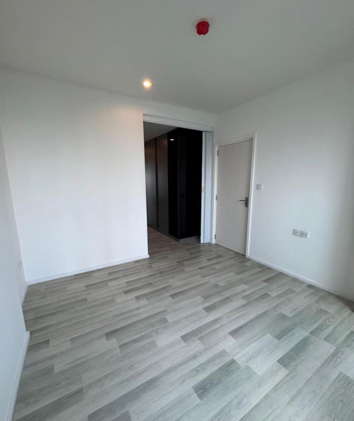 ขายคอนโดสาทร นราธิวาส : 🔥 หลุดจอง! ราคานี้หาไม่ได้ง่าย ๆ เดอะคีย์ สาทร - เจริญราษฎร์ พร้อมโอน 🔥MD-25026408