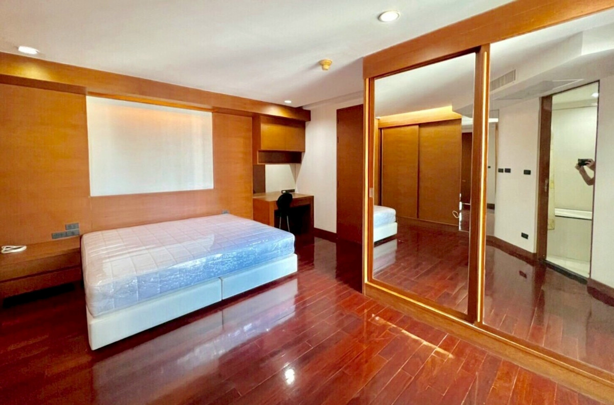 ขายคอนโดสุขุมวิท อโศก ทองหล่อ : LTH14508 – Condo for Sale | City Lakes Tower Sukhumvit 16 | 319 sqm | 4 Beds 4 Baths | Near BTS Asoke | 28.5 MB | คอนโดขาย ซิตี้ เลคส์ ทาวเวอร์ สุขุมวิท 16