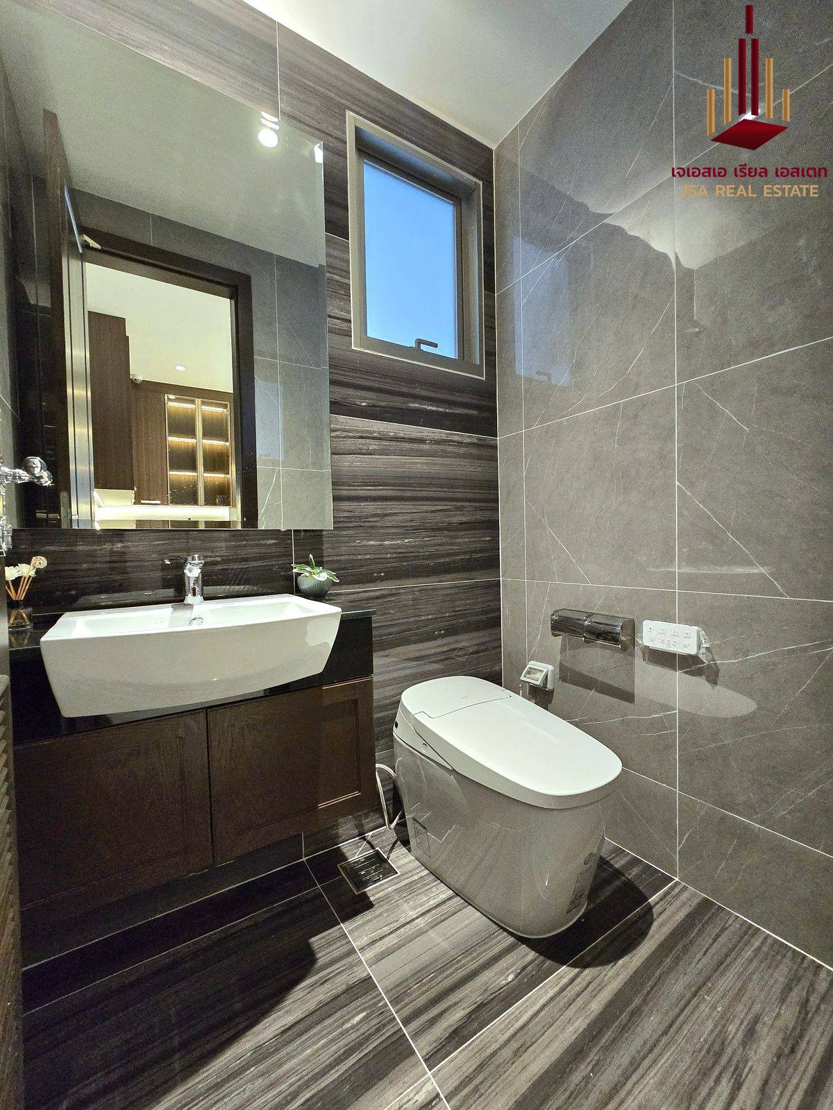 ให้เช่าบ้านลาดกระบัง สุวรรณภูมิ : ✨ For Rent:  Perfect Masterpiece sukhumvit 77✨  💰 Only 250,000 THB/month