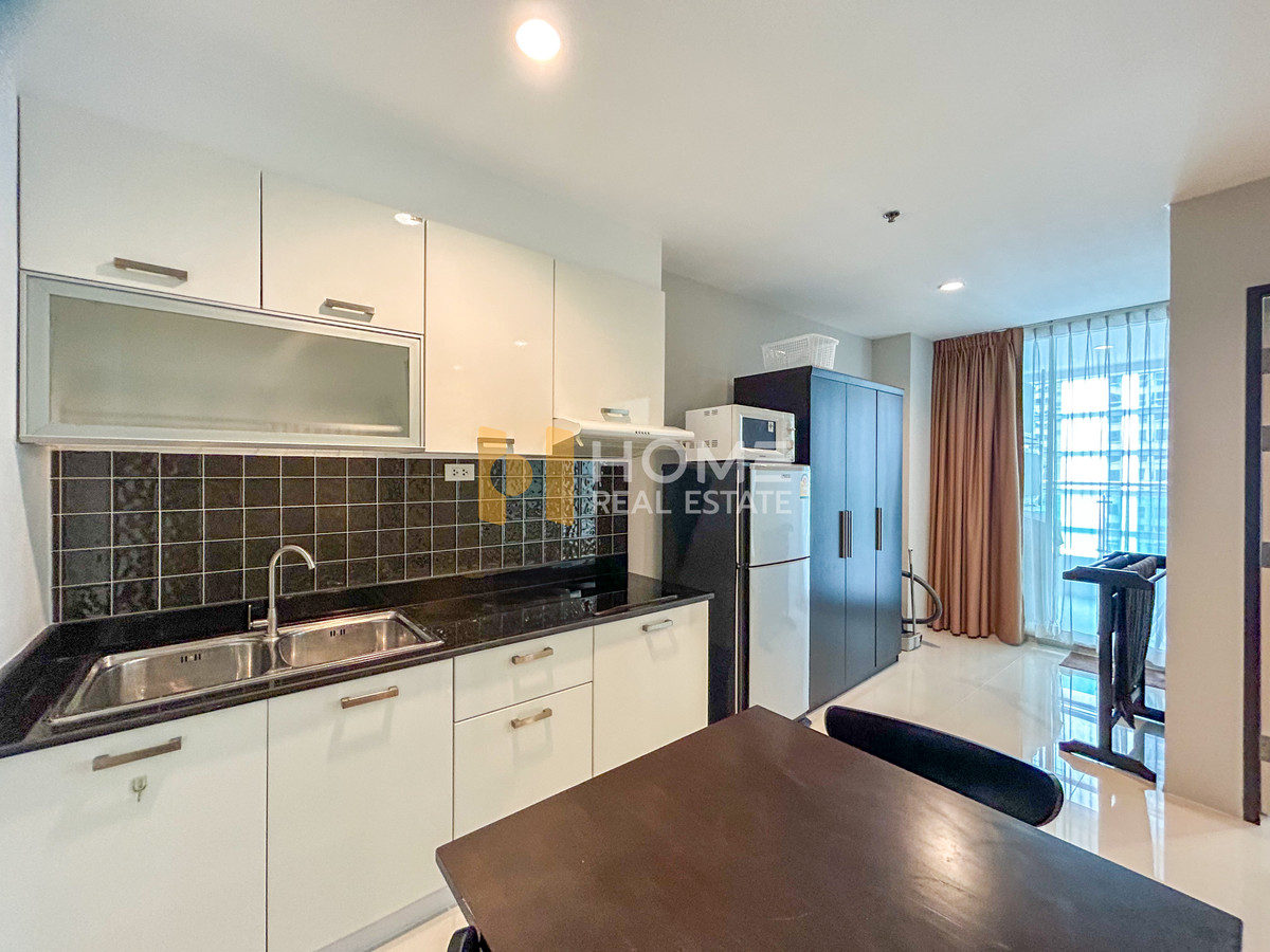 For SaleCondoSukhumvit, Asoke, Thonglor : Sukhumvit Living Town / 1 Bedroom (FOR SALE), Sukhumvit Living Town / 1 Bedroom (For Sale) TARN281