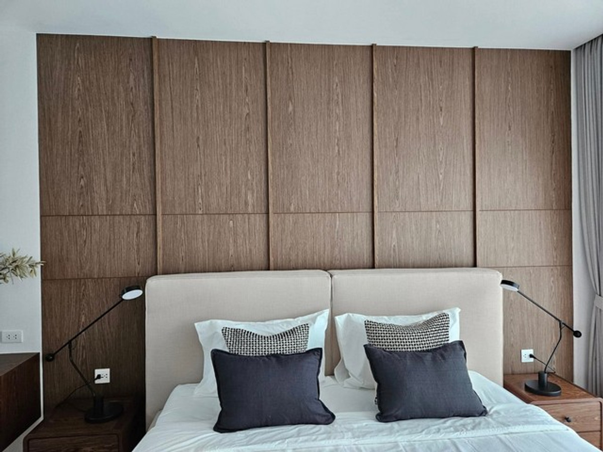 For RentTownhomePattanakan, Srinakarin : HR3247Luxury Townhome For Rent – ​​Nirvana Define Krungthep Kreetha, corner unit (Corner Unit), wide area, fully furnished, ready to move in.