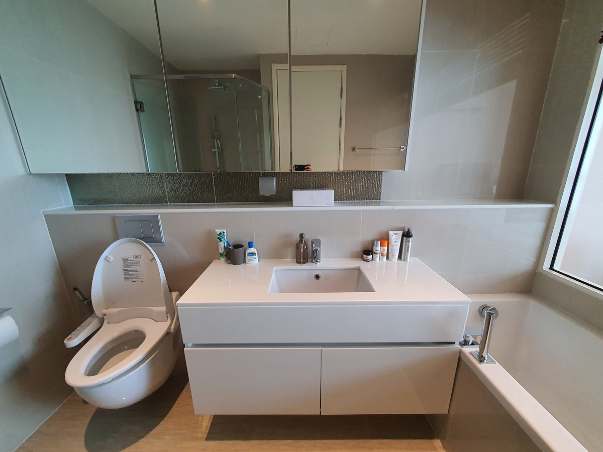 For RentCondoSukhumvit, Asoke, Thonglor : Condo for rent H Sukhumvit 43 (H Sukhumvit 43) 2 bedrooms, 2 bathrooms.