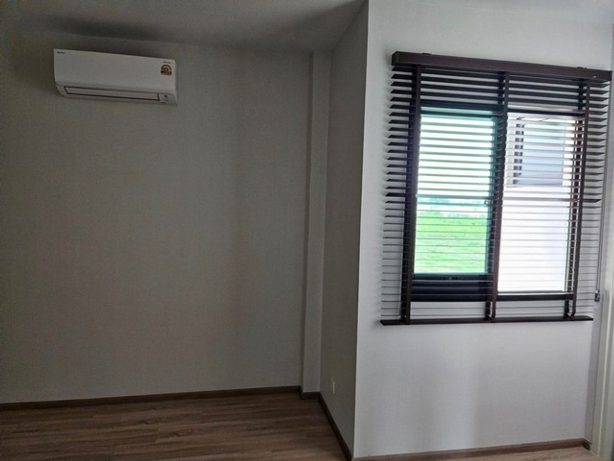 For RentTownhomePattanakan, Srinakarin : HR3247Luxury Townhome For Rent – ​​Nirvana Define Krungthep Kreetha, corner unit (Corner Unit), wide area, fully furnished, ready to move in.