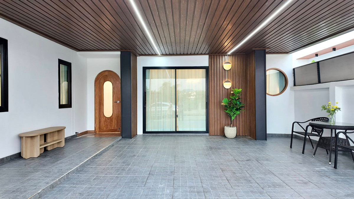 For SaleHousePattaya, Bangsaen, Chonburi : Detached House Phop Suk 2 / 3 Bedrooms (FOR SALE) BEWN087