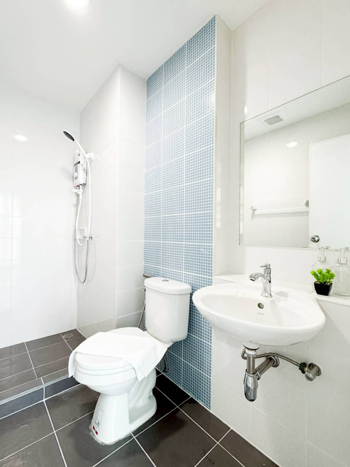 ขายคอนโดสมุทรปราการ สำโรง : K-6773 BEST DEAL🔥🔥 ราคาดีสุดในโครงการ ห้องสวย ตกแต่งใหม่ The kith สุขุมวิท 113 พร้อมอยู่ 