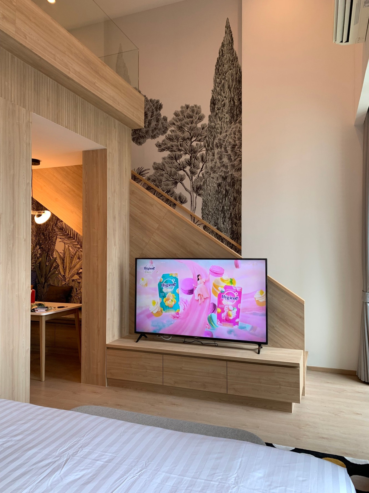 For RentCondoSukhumvit, Asoke, Thonglor : For rent! Noble Recole Duplex, rare room, Asoke area, high floor, 60 sq m, fully furnished.