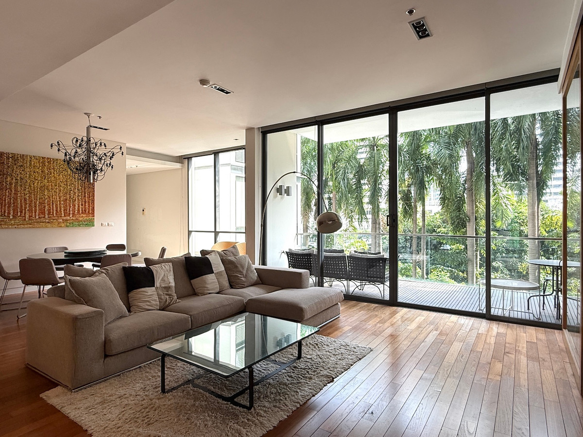 ให้เช่าคอนโดสุขุมวิท อโศก ทองหล่อ : คอนโด 3 ห้องนอน ขนาดกว้างขวาง ใจกลางอโศก บรรยากาศสไตล์รีสอร์ท