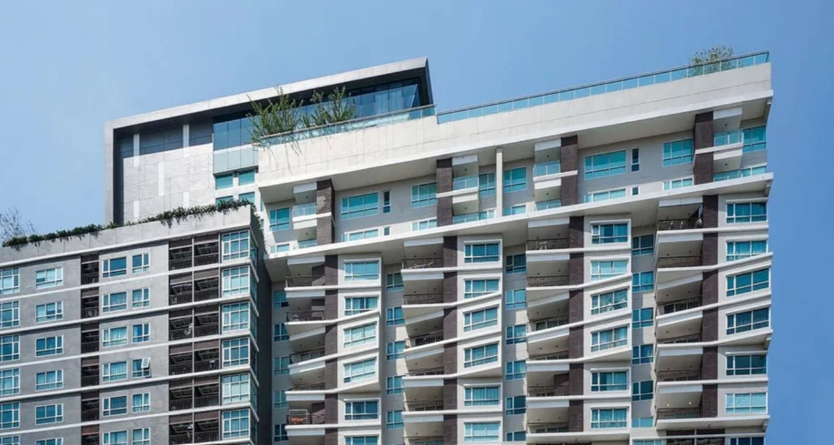 For SaleCondoSathorn, Narathiwat : ✨ For Sale: Centric Sathorn - St.Louis Condo ✨ 💰 Only 4,300,000 THB