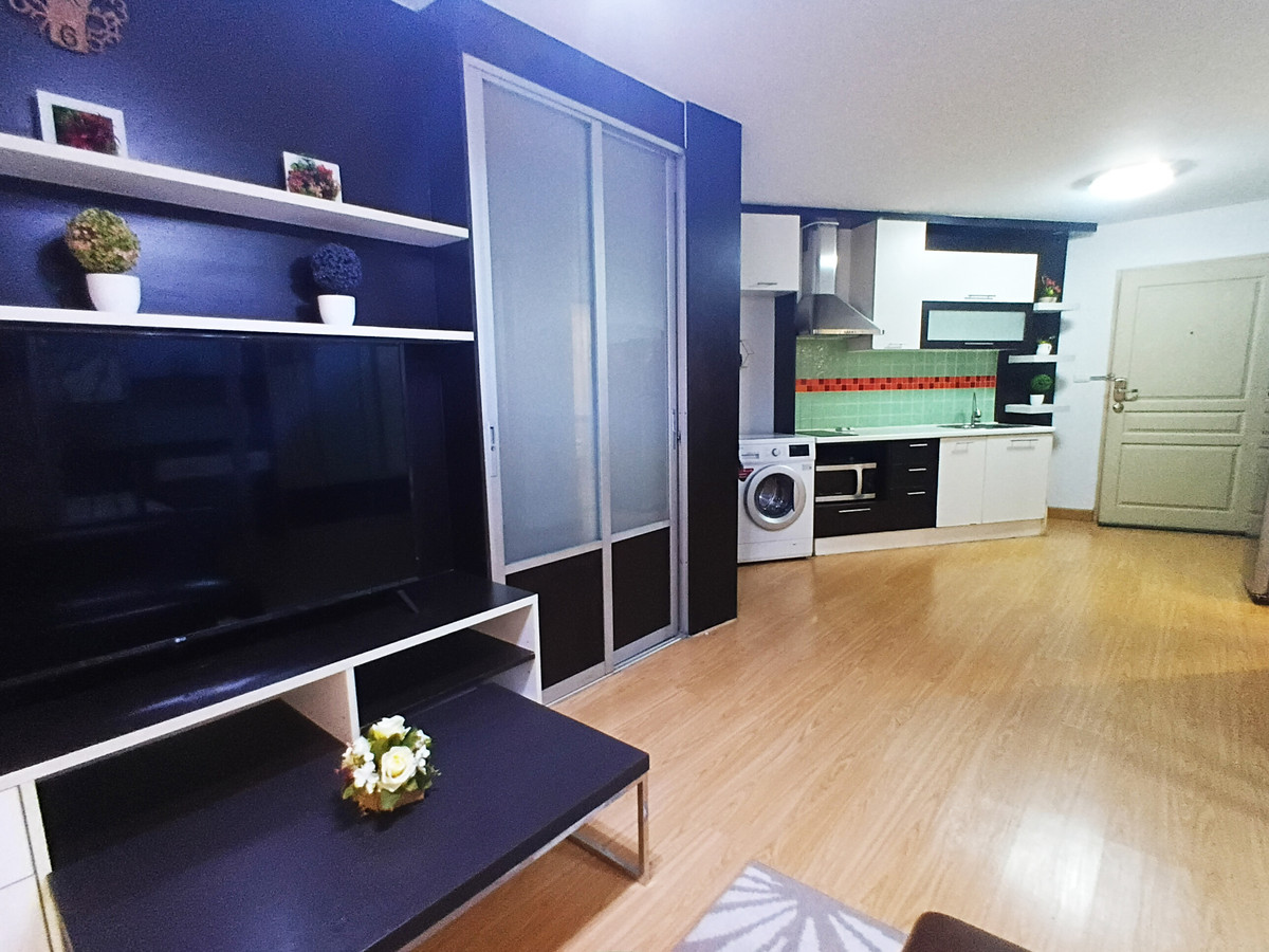 CondoRattanathibet, Sanambinna : [FOR SALE/RENT] 2BR Corner Unit @ The Fifth Avenue Ratchada-Wongsawang | 0m from MRT Tiwanon Intersection