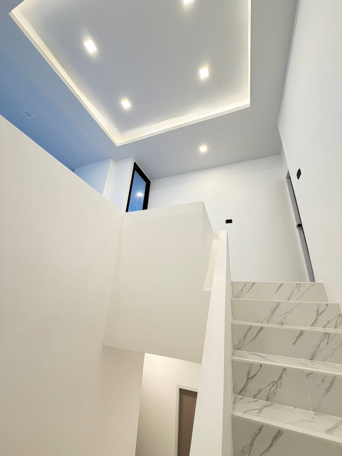 For SaleTownhomePattaya, Bangsaen, Chonburi : Townhome Thapya / 4 Bedrooms (For Sale), Townhome Thapya / 4 Bedrooms (FOR SALE) AM031