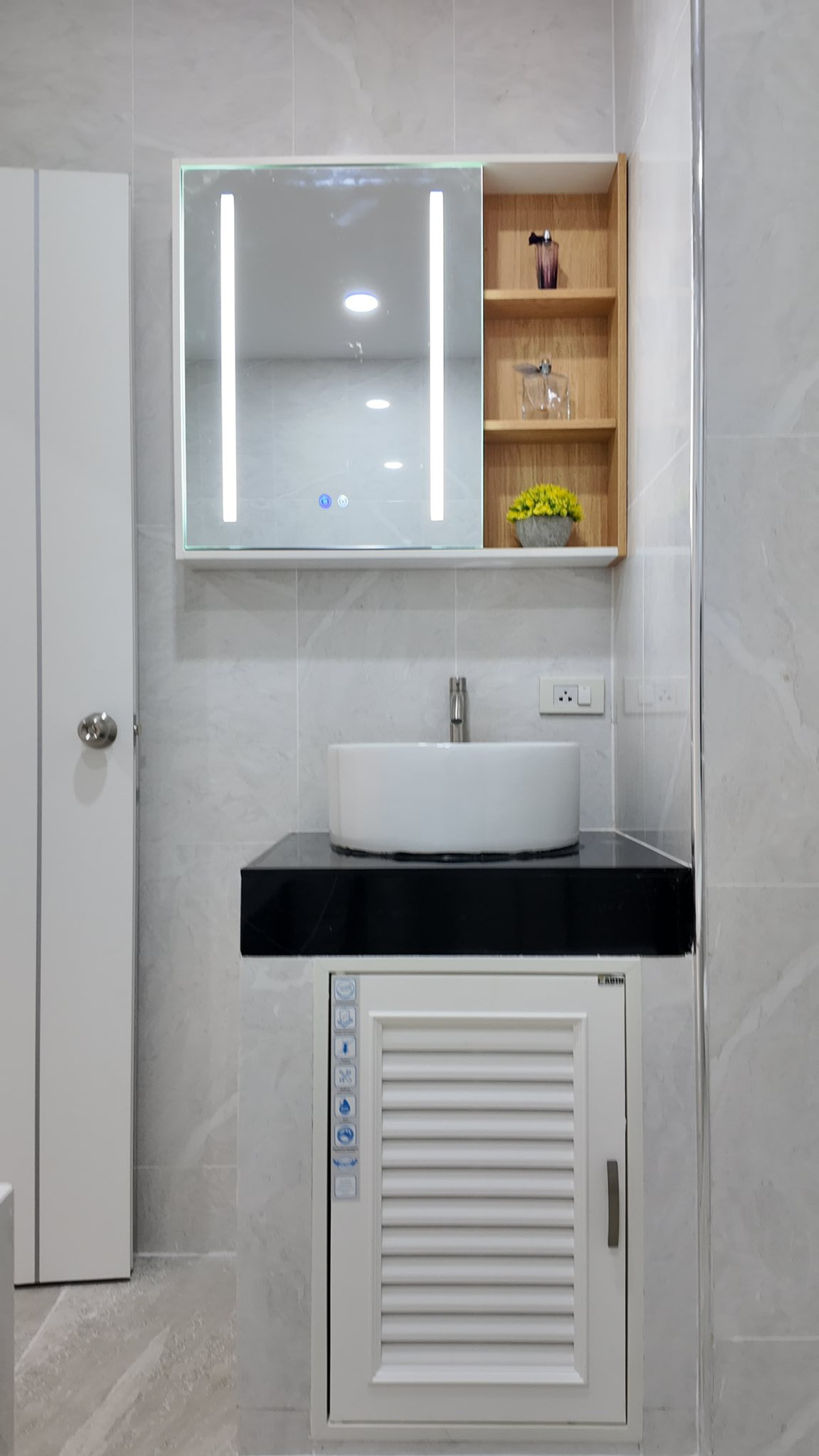 For SaleHousePattaya, Bangsaen, Chonburi : Detached House Phop Suk 2 / 3 Bedrooms (FOR SALE) BEWN087