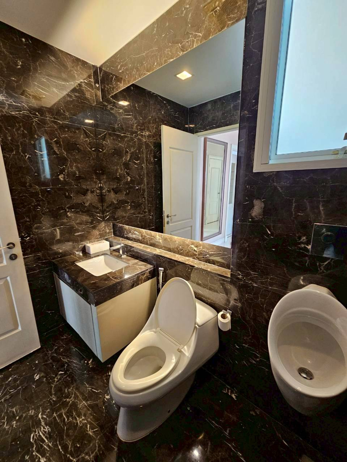 For SaleHouseBangna, Bearing, Lasalle : Narasiri Bangna / 4 Bedrooms (For Sale), Narasiri Bangna / 4 Bedrooms (FOR SALE) YOK085