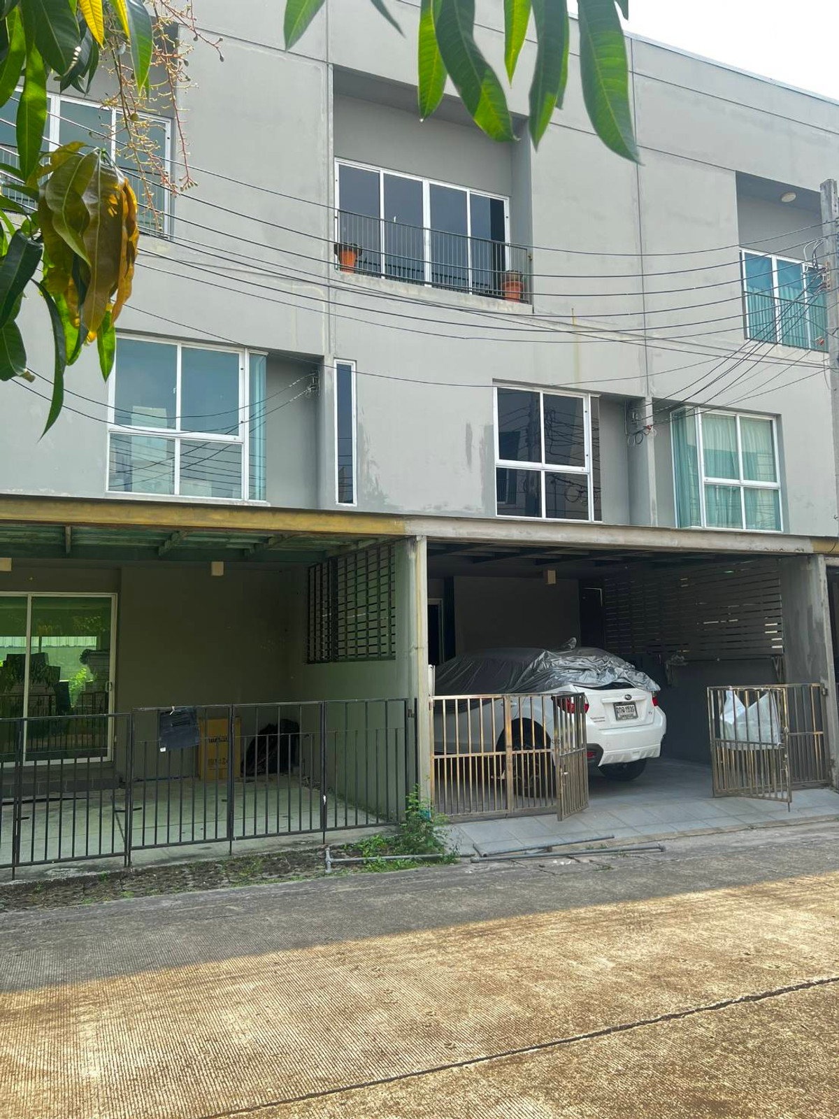 ขายทาวน์โฮมแจ้งวัฒนะ เมืองทอง : 📍ขายราคาคุ้มค่า ทาวน์โฮม พาทิโอ แจ้งวัฒนะ (เมืองทองธานี) พื้นที่ใช้สอยกว้าง พร้อมอยู่