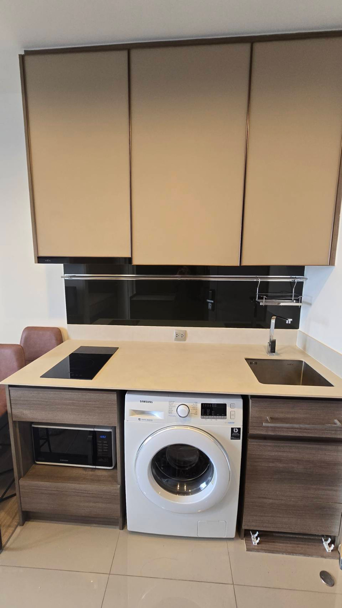 ให้เช่าคอนโดสะพานควาย จตุจักร : ให้เช่าคอนโด THE LINE พหลฯ-ประดิพัทธ์ คอนโดแต่งครบพร้อมเข้าอยู่ใกล้ BTS สะพานควายเพียง 550 เมตรเท่านั้น!!