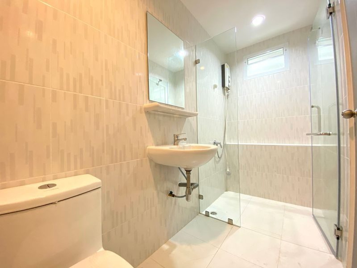 ให้เช่าบ้านพัฒนาการ ศรีนครินทร์ : ให้เช่าบ้านเดี่ยว ภัสสร เพรจทีส ลุกซ์ พัฒนาการ 44 (SA-01)