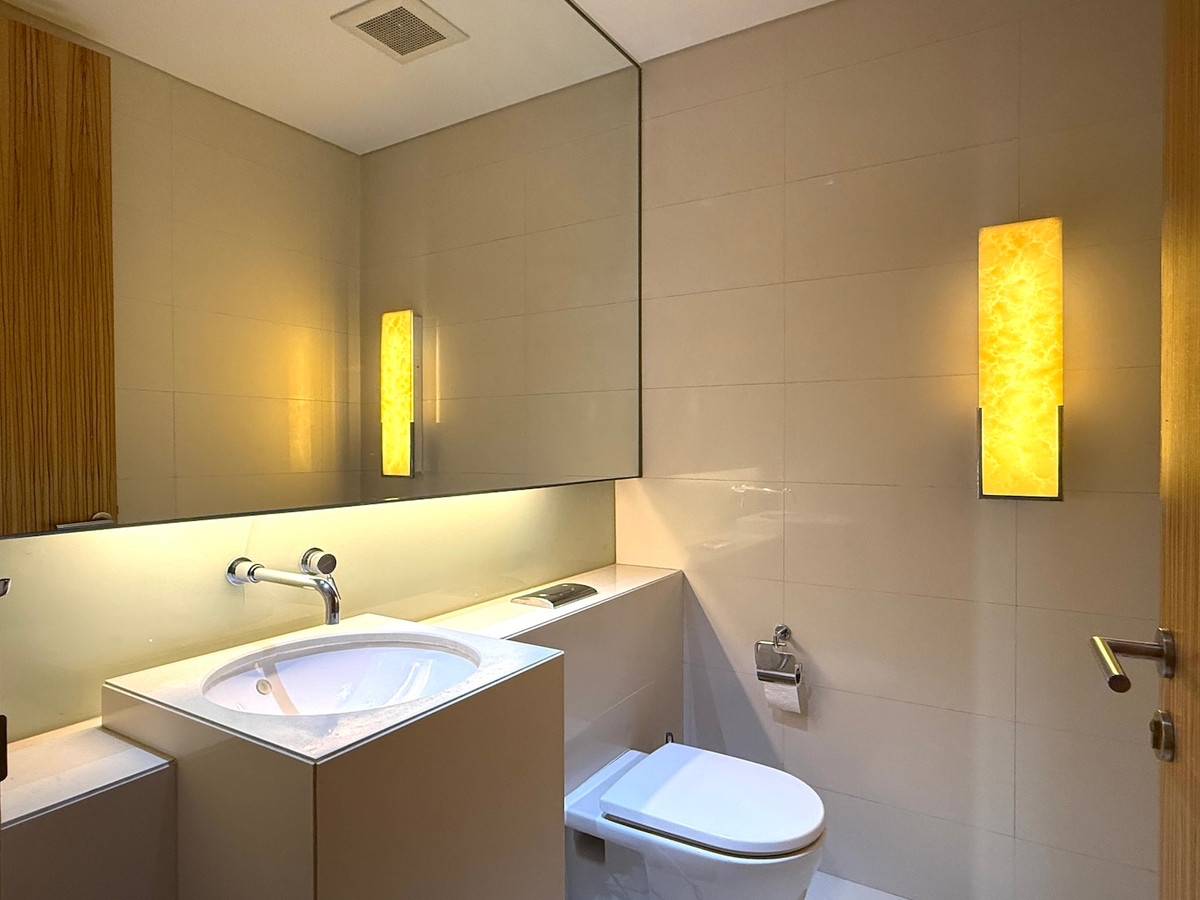 ให้เช่าคอนโดสุขุมวิท อโศก ทองหล่อ : คอนโด 3 ห้องนอน ขนาดกว้างขวาง ใจกลางอโศก บรรยากาศสไตล์รีสอร์ท