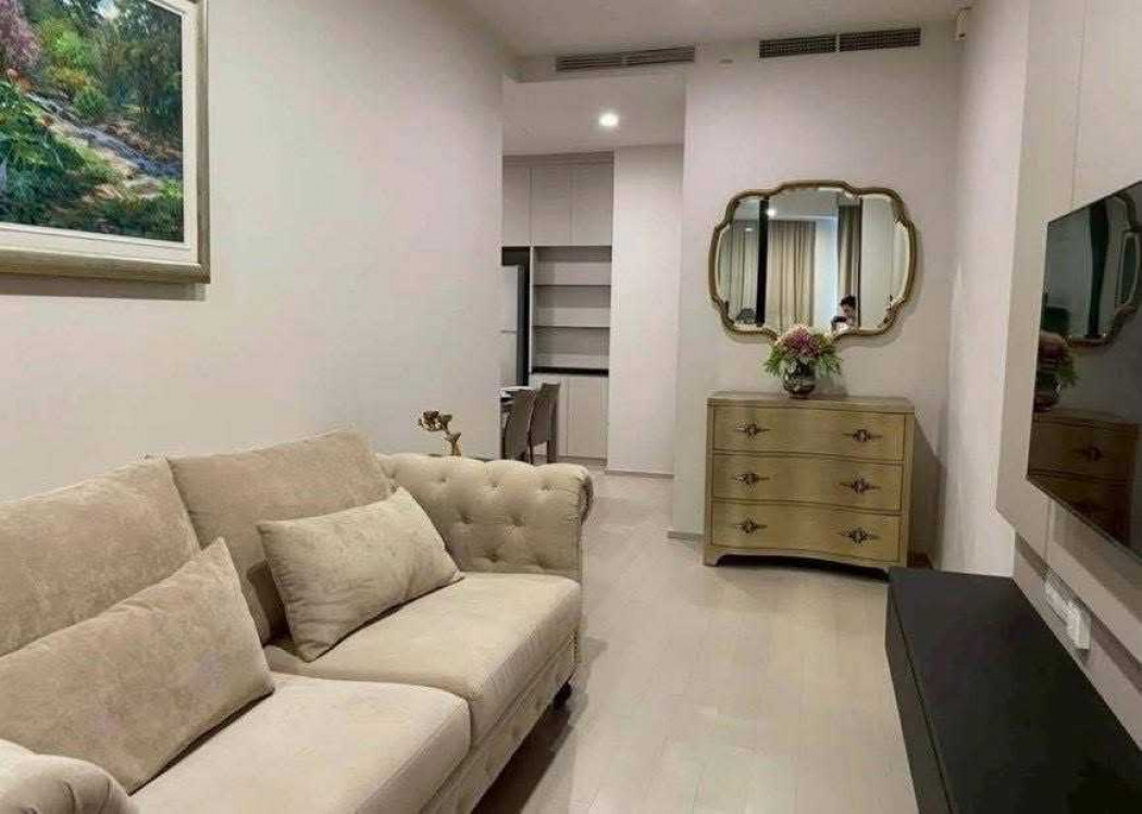 ให้เช่าคอนโดวิทยุ ชิดลม หลังสวน : ให้เช่า คอนโด Noble Ploenchit 52 ตรม ใกล้ BTS เพลินจิต