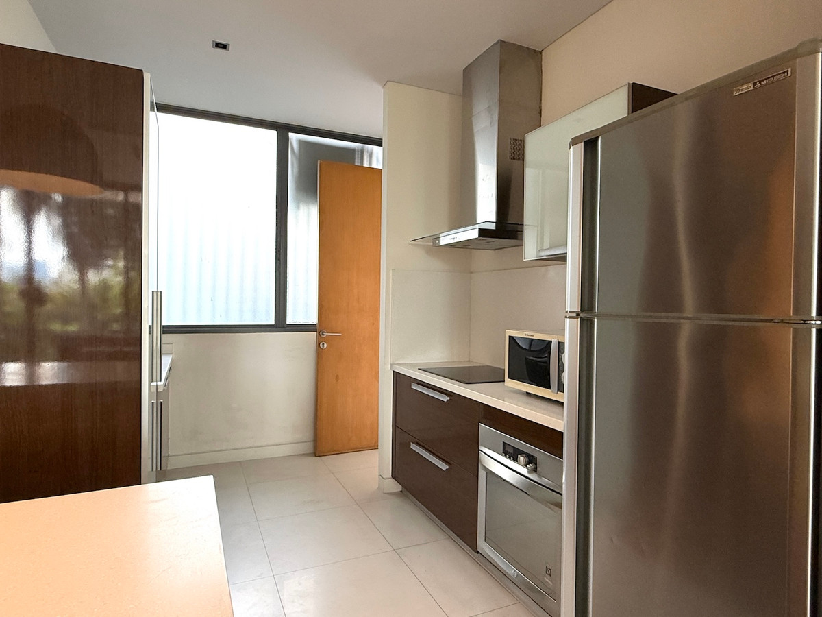 ให้เช่าคอนโดสุขุมวิท อโศก ทองหล่อ : คอนโด 3 ห้องนอน ขนาดกว้างขวาง ใจกลางอโศก บรรยากาศสไตล์รีสอร์ท