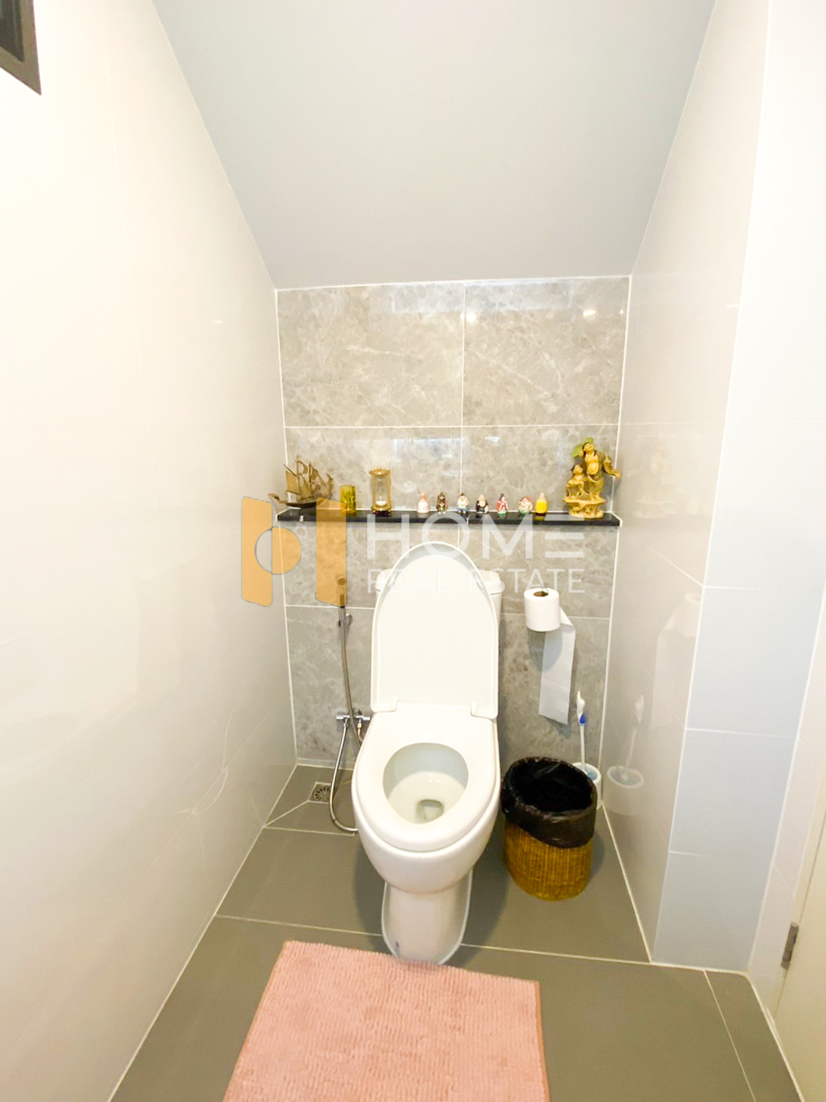 ขายบ้านพัฒนาการ ศรีนครินทร์ : คุ้มที่สุดในตลาด! บ้านสวยพร้อมอยู่ 🏠 บุราสิริ พัฒนาการ / 4 ห้องนอน (ขาย), Burasiri Pattanakarn / 4 Bedrooms (FOR SALE) FONT052