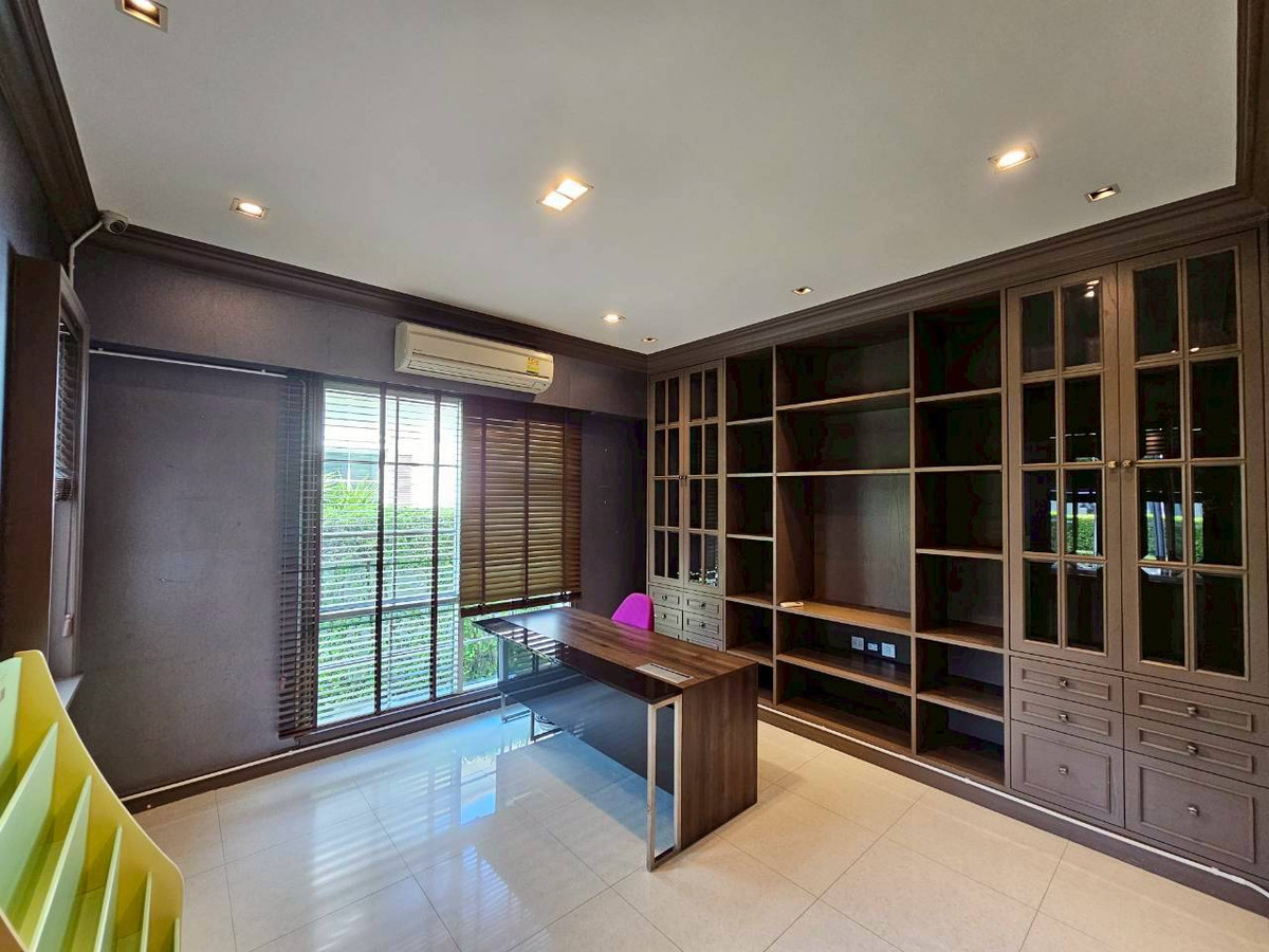 For SaleHouseBangna, Bearing, Lasalle : Narasiri Bangna / 4 Bedrooms (For Sale), Narasiri Bangna / 4 Bedrooms (FOR SALE) YOK085