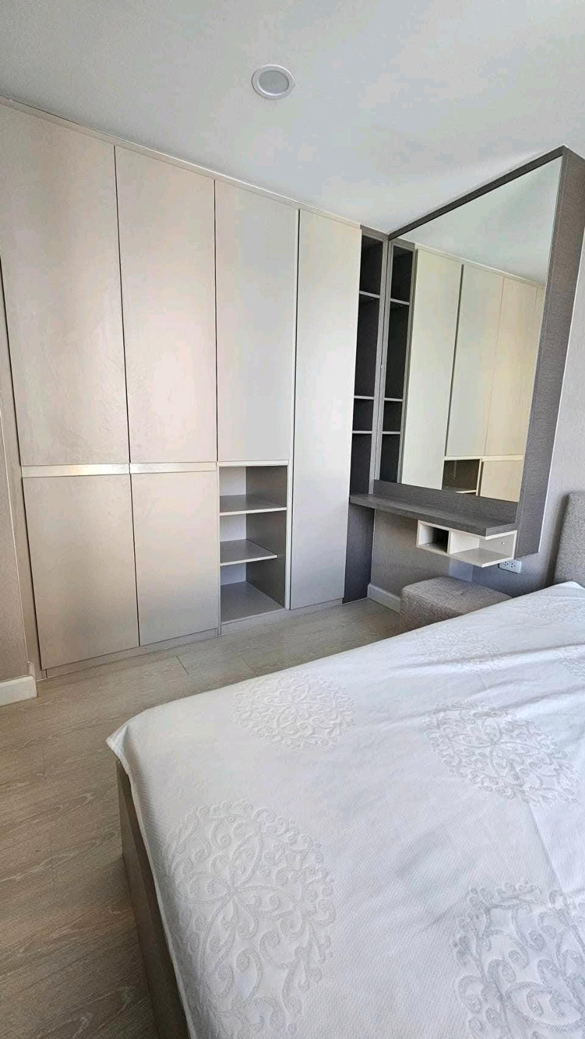 ให้เช่าคอนโดนวมินทร์ รามอินทรา : ให้เช่าคอนโด The Cube Station รามอินทรา 109 ห้องสวย พร้อมเครื่องใช้ไฟฟ้าเฟอร์นิเจอร์ครบ