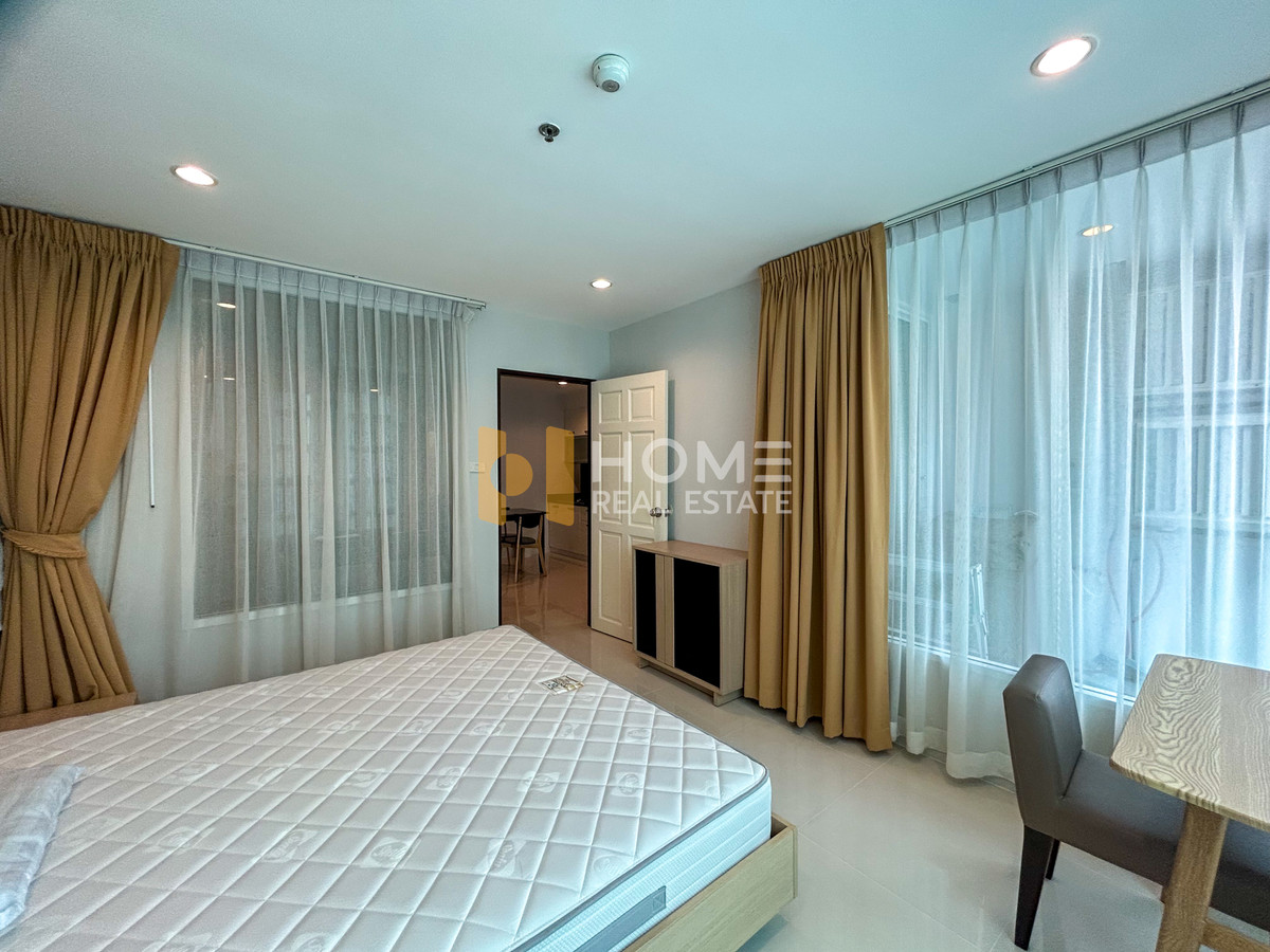 For SaleCondoSukhumvit, Asoke, Thonglor : Sukhumvit Living Town / 1 Bedroom (FOR SALE), Sukhumvit Living Town / 1 Bedroom (For Sale) TARN281