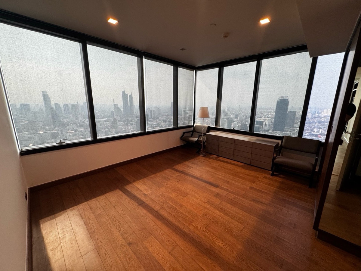 For RentCondoSilom, Saladaeng, Bangrak : M Silom. for rent - 0816037454