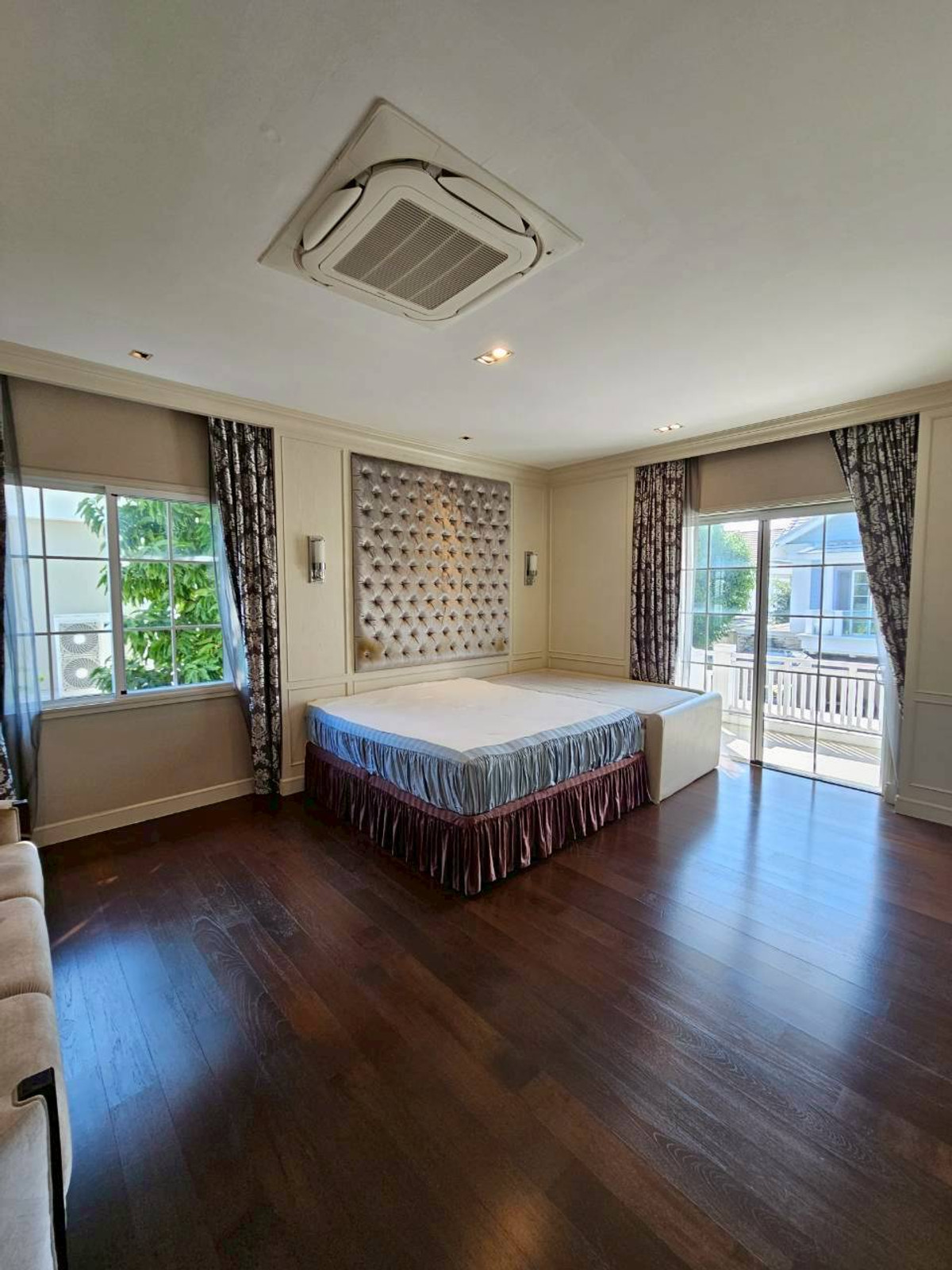 For SaleHouseBangna, Bearing, Lasalle : Narasiri Bangna / 4 Bedrooms (For Sale), Narasiri Bangna / 4 Bedrooms (FOR SALE) YOK085