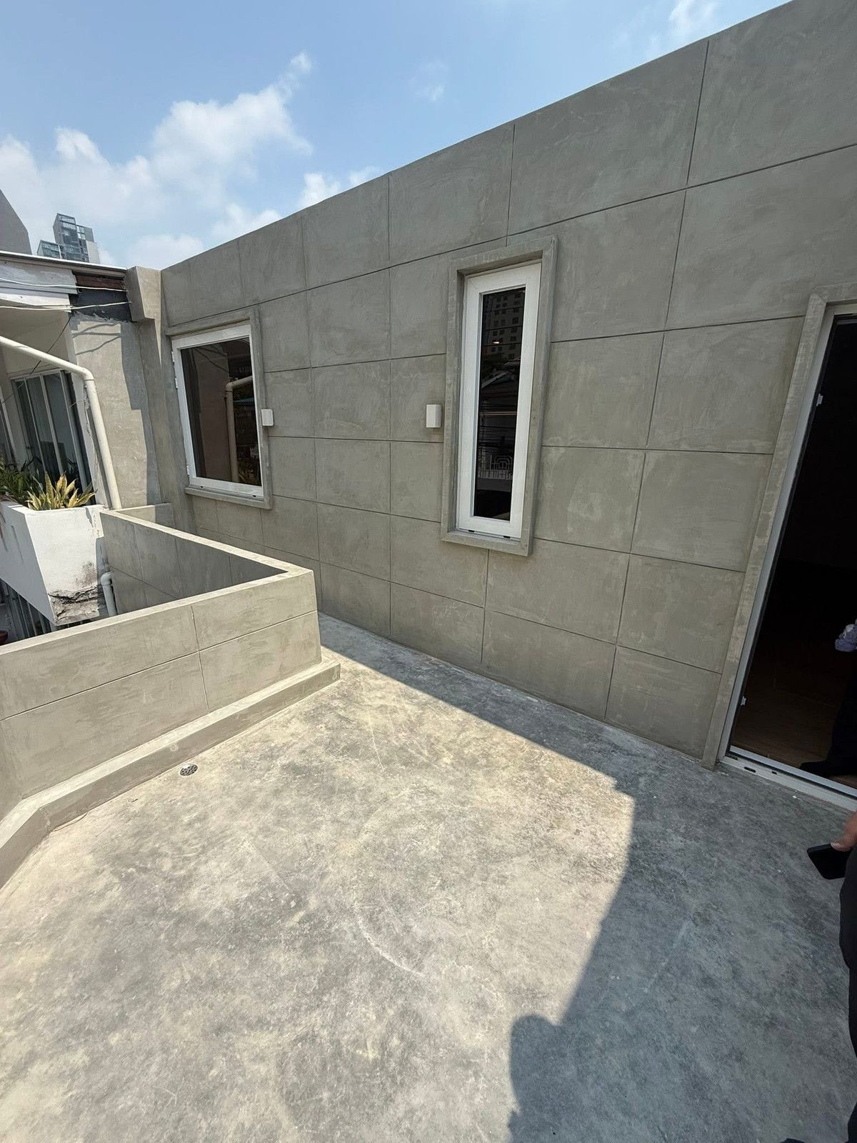 ให้เช่าทาวน์โฮมสุขุมวิท อโศก ทองหล่อ : ให้เช่าทาวน์โฮมรีโนเวทใหม่ สุขุมวิท 26 ใกล้รถไฟฟ้า BTS พร้อมพงษ์ เดินเพียง 10 นาที