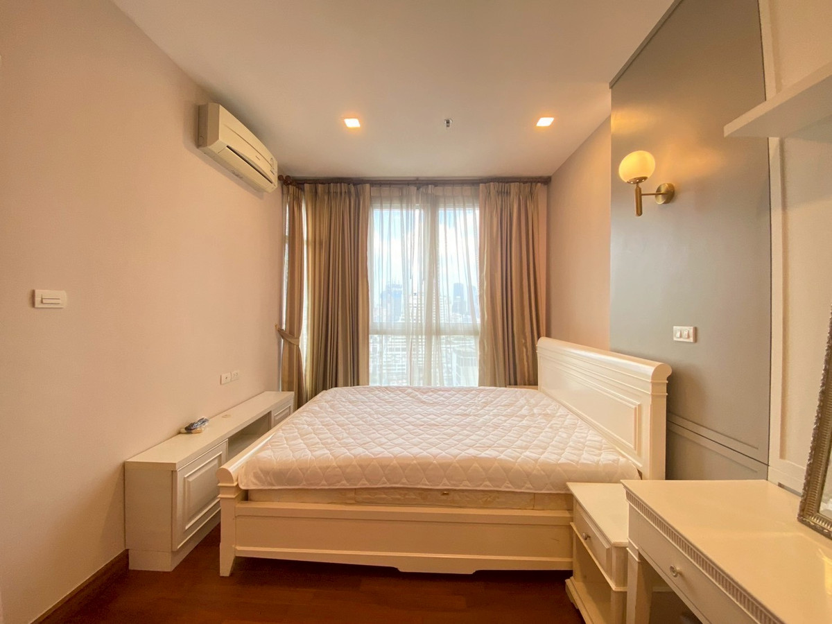 ให้เช่าคอนโดสาทร นราธิวาส : Ivy Sathorn 10 (ไอวี่ สาทร 10) (1bed1bath 40sqm)