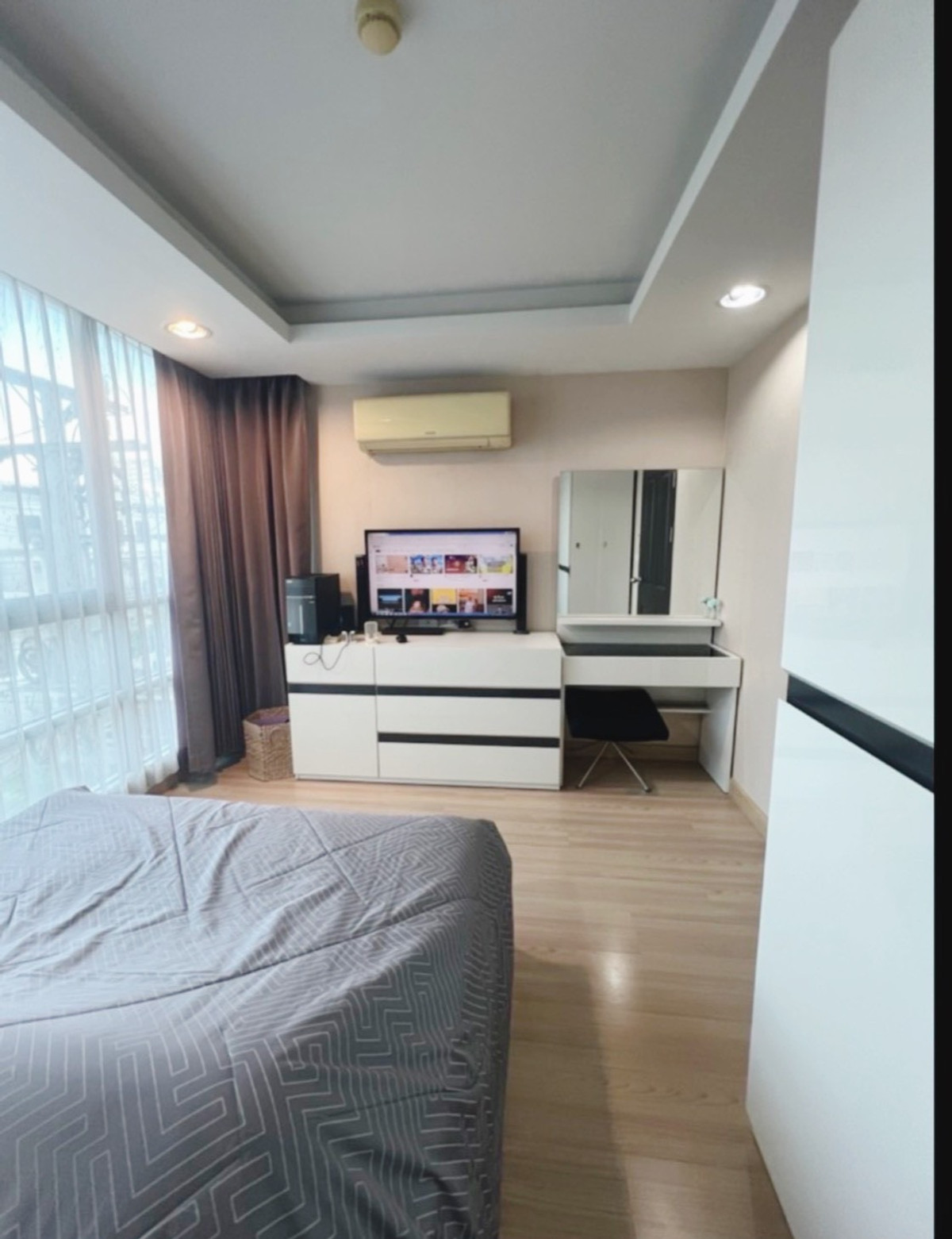 For SaleCondoRatchadapisek, Huaikwang, Suttisan : The Kris 5 (Ratchada 17) / 1 Bedroom (FOR SALE), The Kris 5 (Ratchada 17) / 1 Bedroom (For Sale) TARN283