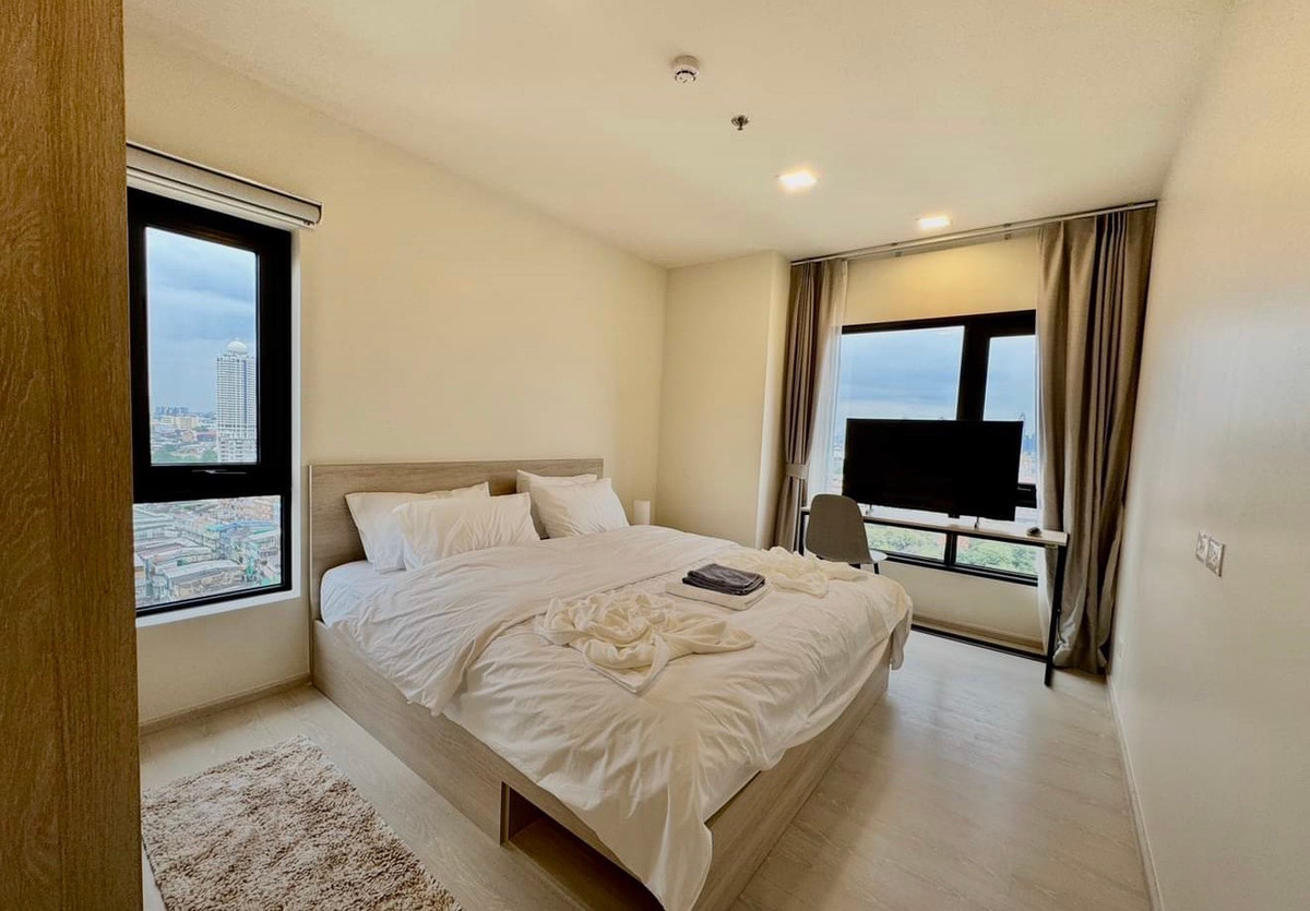 For RentCondoWongwianyai, Charoennakor : For Rent 📍 FLO by Sansiri 📍 2 Bedrooms, 2 Bathrooms, Fully Furnished and Equipped with Appliances, Near BTS Khlong San.