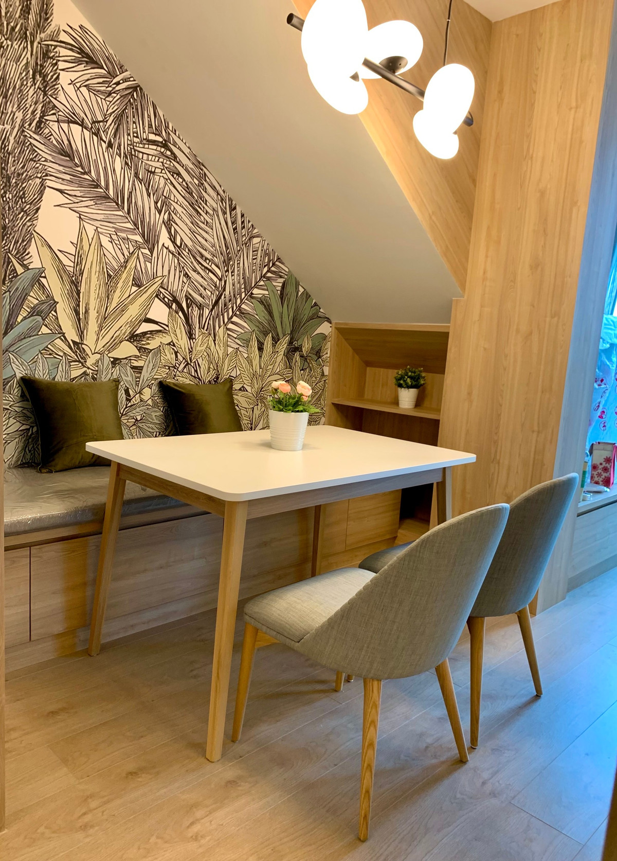 For RentCondoSukhumvit, Asoke, Thonglor : For rent! Noble Recole Duplex, rare room, Asoke area, high floor, 60 sq m, fully furnished.