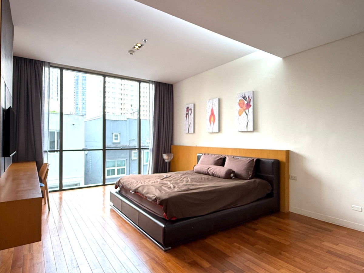 ให้เช่าคอนโดสุขุมวิท อโศก ทองหล่อ : คอนโด 3 ห้องนอน ขนาดกว้างขวาง ใจกลางอโศก บรรยากาศสไตล์รีสอร์ท