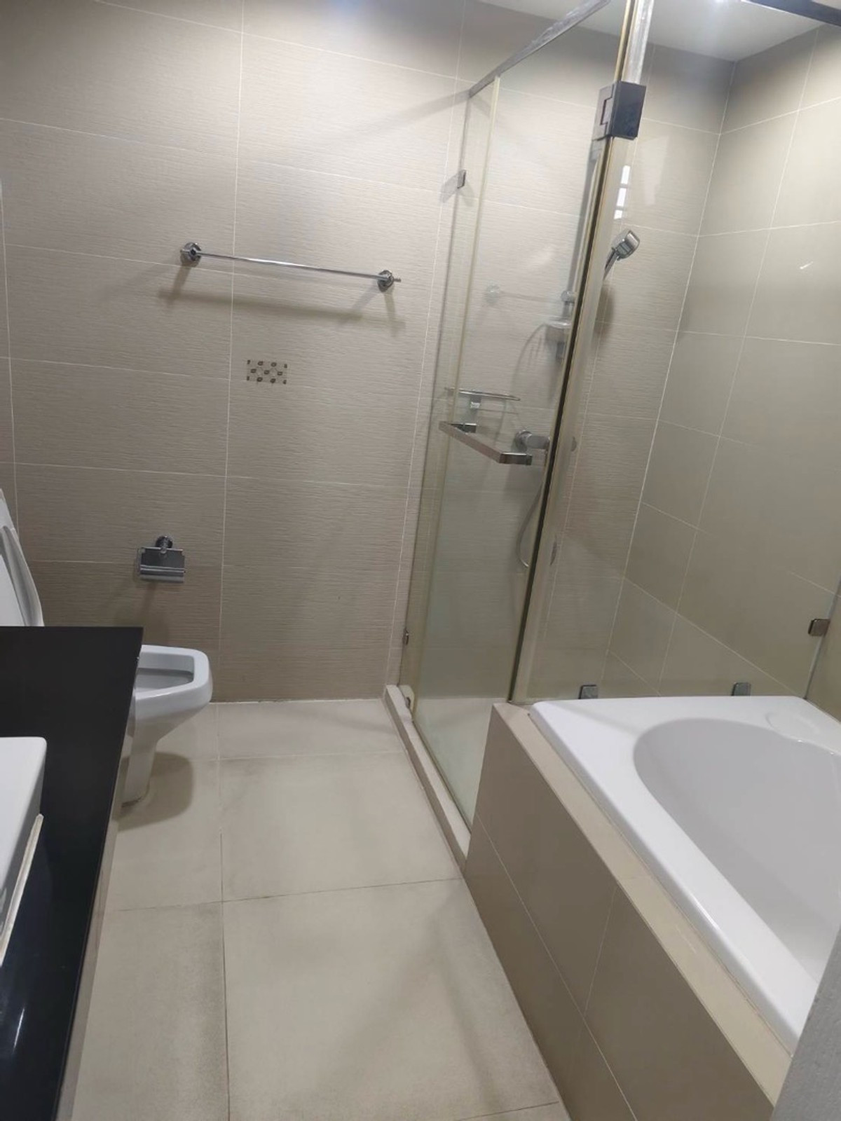 For RentCondoRama9, Petchburi, RCA : LTH14528 – Condo for Rent | Belle Grand Rama 9 | 295.30 sqm | 6 Beds 5 Bath | Near MRT Rama 9 | 130K/Month | Condo for rent Belle Grand Rama 9