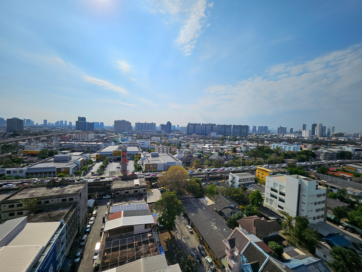 ขายสำนักงานบางซื่อ วงศ์สว่าง เตาปูน : ขายอาคารสำนักงาน 13 ชั้น ถนนวงศ์สว่าง บางซื่อ กรุงเทพฯ พื้นที่ใช้สอย 4,000 ตร.ม. ตรงข้ามบิ๊กซี วงศ์สว่าง ราคา 270,000,000 บาท