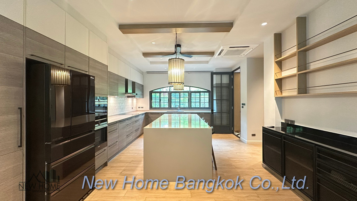 For RentTownhomeSukhumvit, Asoke, Thonglor : 4-Bedroom Townhouse for Rent – Prompak Gardens, Thonglor