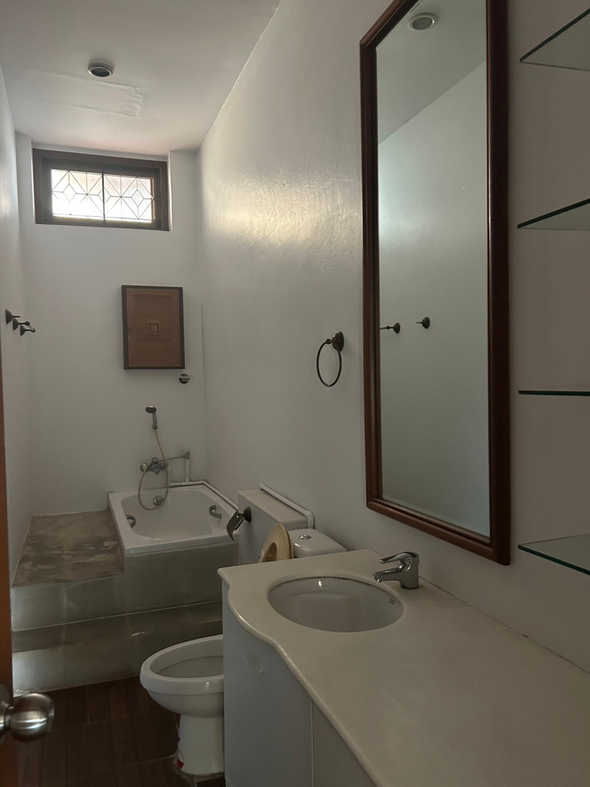 For RentHouseSukhumvit, Asoke, Thonglor : LTH14519- House FOR RENT in Soi Sukhumvit 70/3 | Size 400 sqm. | 100 sqw.| 2 beds | 2 baths|  Near BTS Bang Na | ONLY 50K/Month