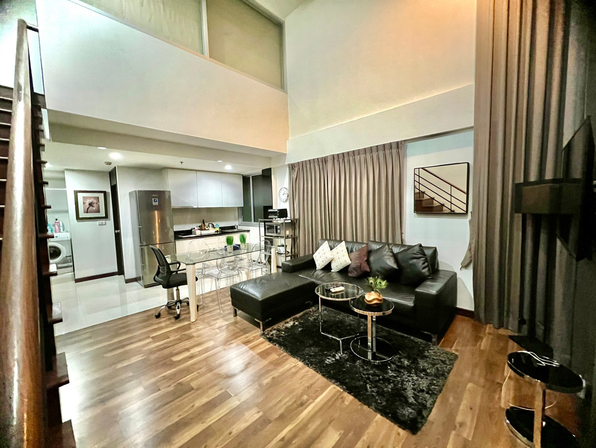 For SaleCondoWitthayu, Chidlom, Langsuan, Ploenchit : Condo for sale at The Ratchadamri only 200 meters from BTS Ratchadamri